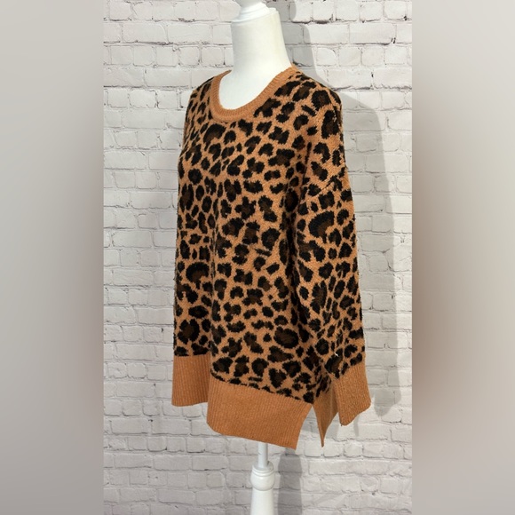 RAFAELLA Leopard Print Tunic Length Sweater Size M - Picture 3 of 14
